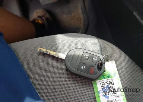 2018 Ford Escape Se из США, поврежденный, VIN 1FMCU9GD1JUD48670